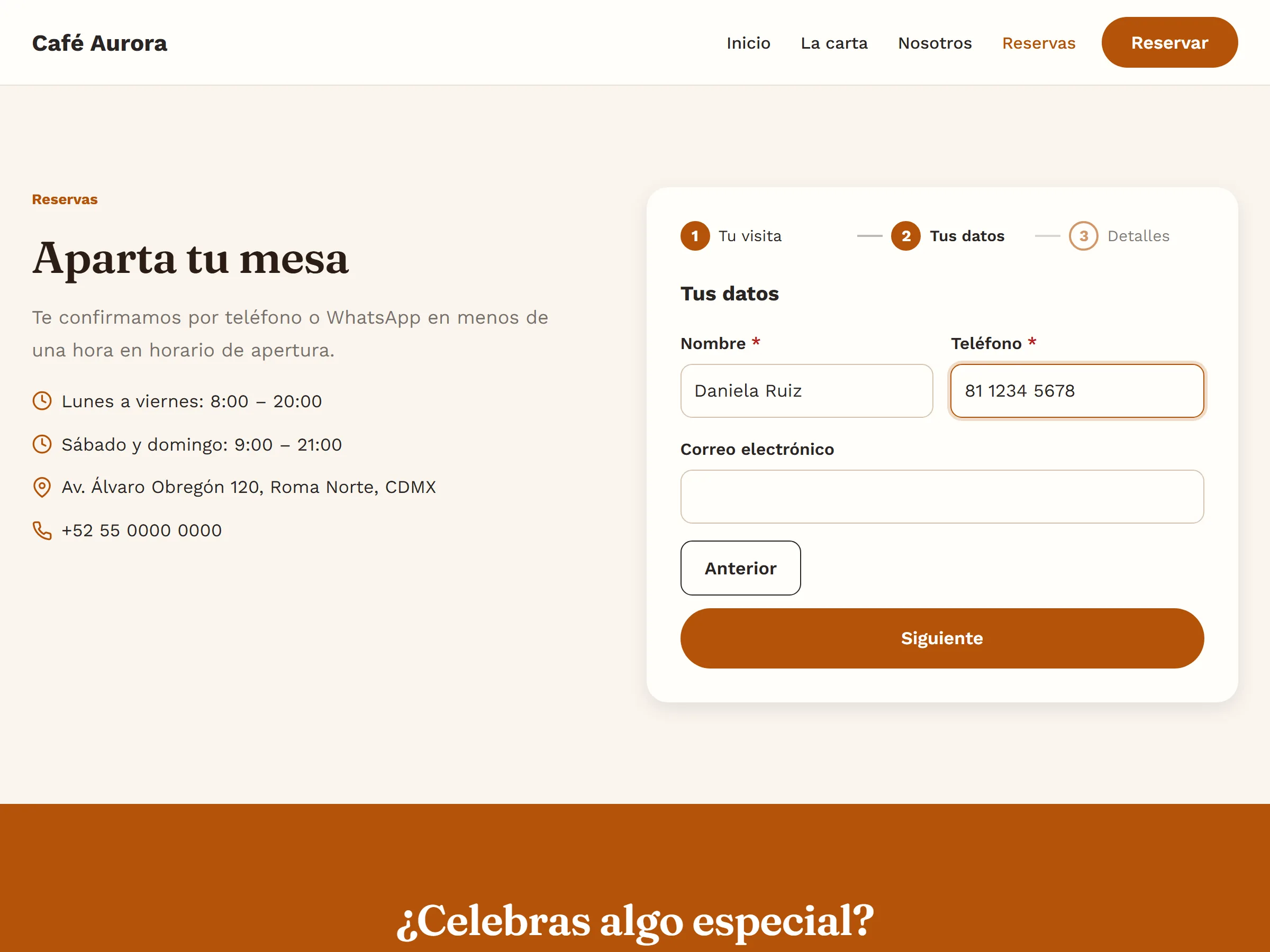 Formulario de reservas en tres pasos